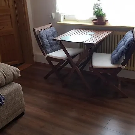 Ziegler - Fingerhut Apartment *
